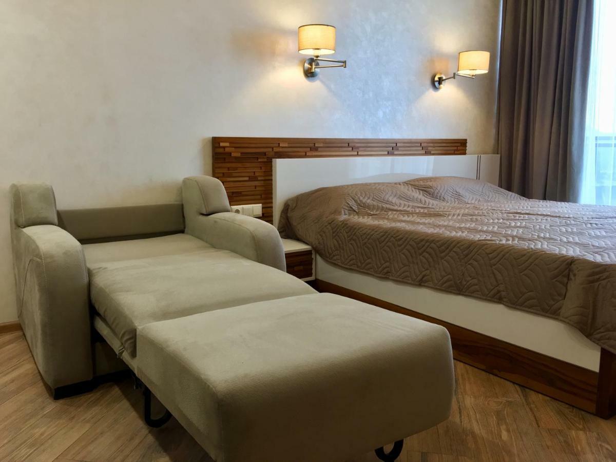 Coast Batumi Apart Hotel Exterior photo