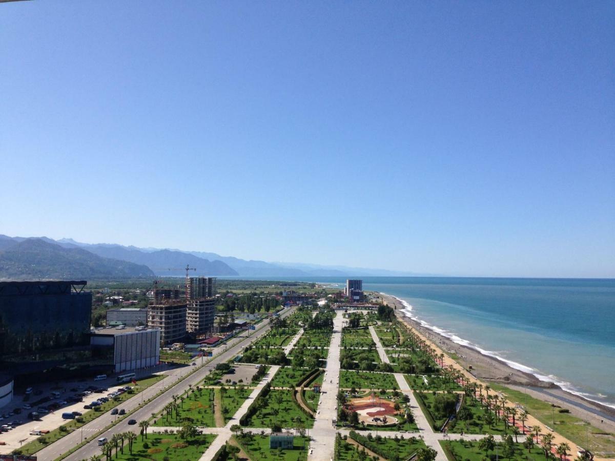 Coast Batumi Apart Hotel Exterior photo